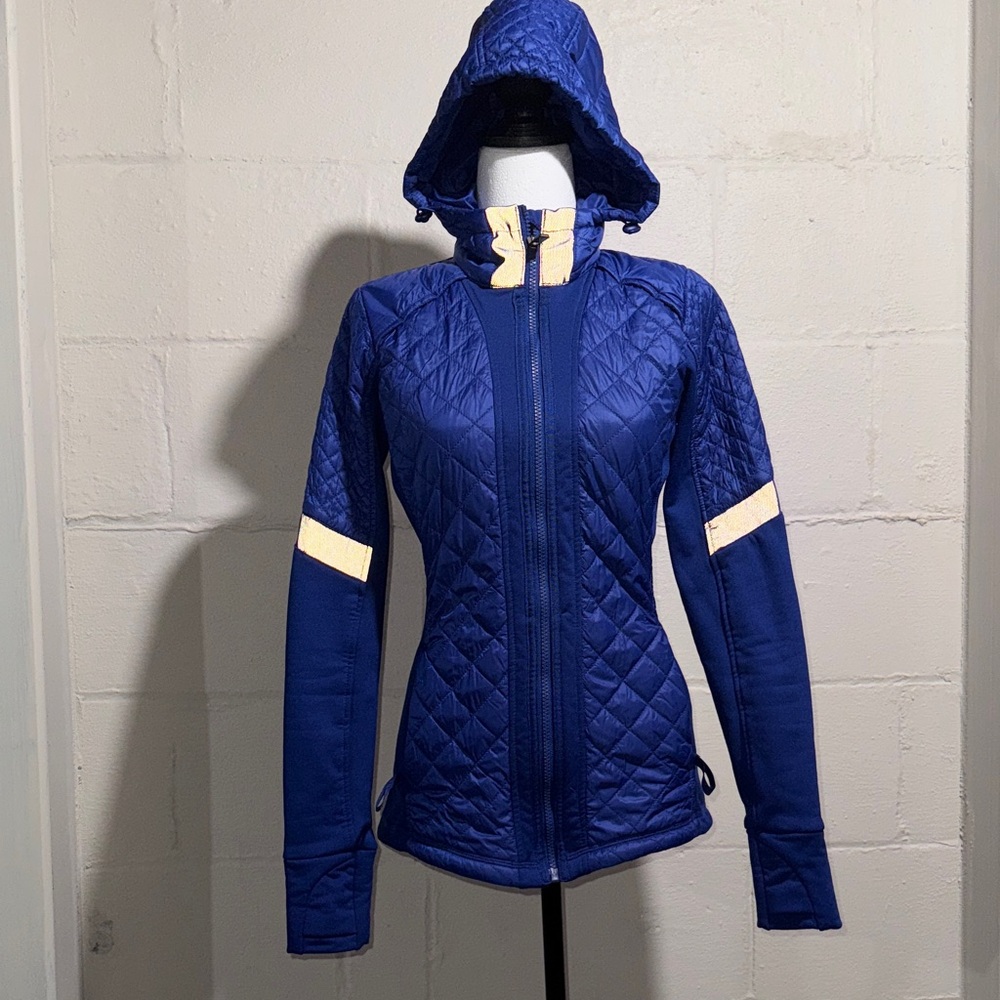 Athleta Women's Quilted Reflective Blue Hooded Jacket Size XS